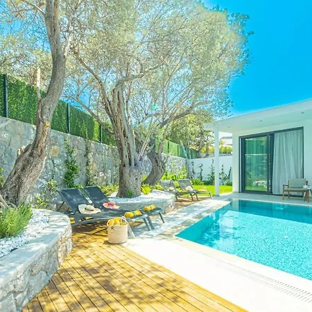 Juliet Yalikavak Private Pool